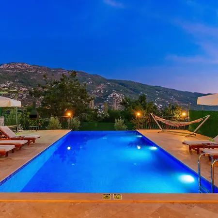 Beyaz Villa